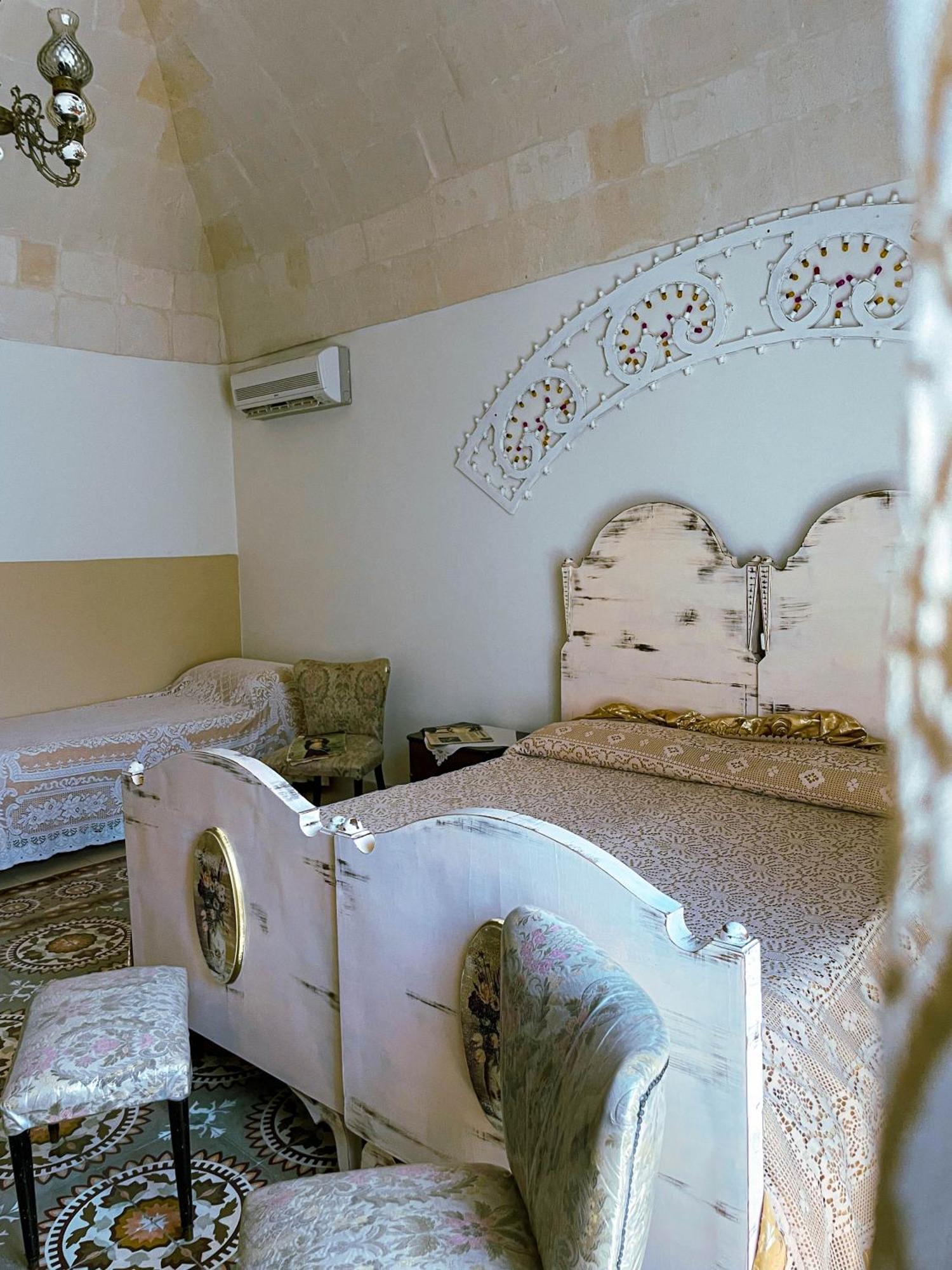 Novecento Room And Breakfast Puglia Massafra Exterior photo