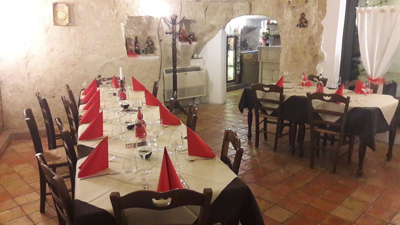 Novecento Room And Breakfast Puglia Massafra Exterior photo